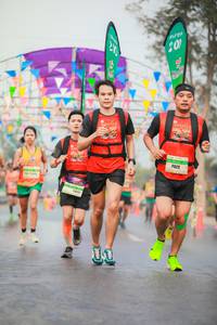 BIB: 201
                            <button type="button" onclick="openModal(9696608)" class="btn btn-primary btn-sm float-right btn-popup" data-toggle="modal" data-target=".modal-high-quality">
                        <i class="fas fa-shopping-cart"></i> Add to Cart
                    </button>
                                            <button type="button" onclick="isThisMe(9696608, true)" class="btn btn-success btn-sm float-right btn-popup btn-isme hidden" data-toggle="tooltip" data-placement="bottom" title="นี่คือรูปของคุณใช่ไหม คลิกที่นี่เพื่อเอาเข้าอัลบั้ม">
                        <i class="fas fa-plus"></i> Add to album
                    </button>
                    <button type="button" onclick="isThisMe(9696608, false)" class="btn btn-warning btn-sm float-right btn-popup btn-isnotme hidden">
                        <i class="fas fa-ban"></i> Remove from album
                    </button>